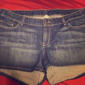 Old Navy Jean Shorts Size 18